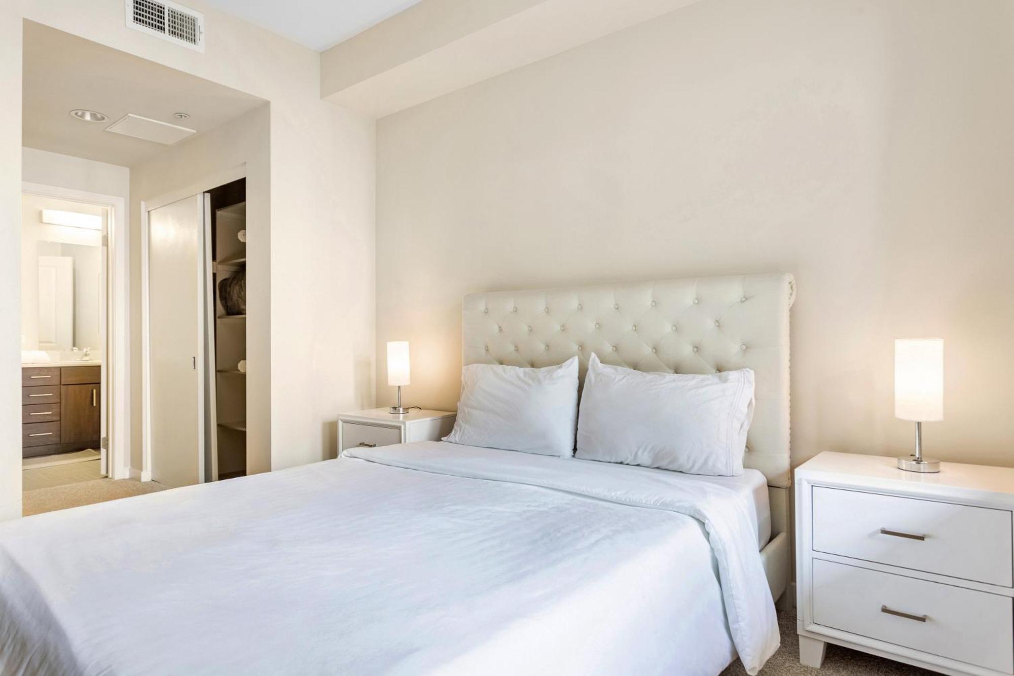 Luxury 2 Bedroom 2 Bathroom With Fitness Center And Pool Los Angeles Exterior foto
